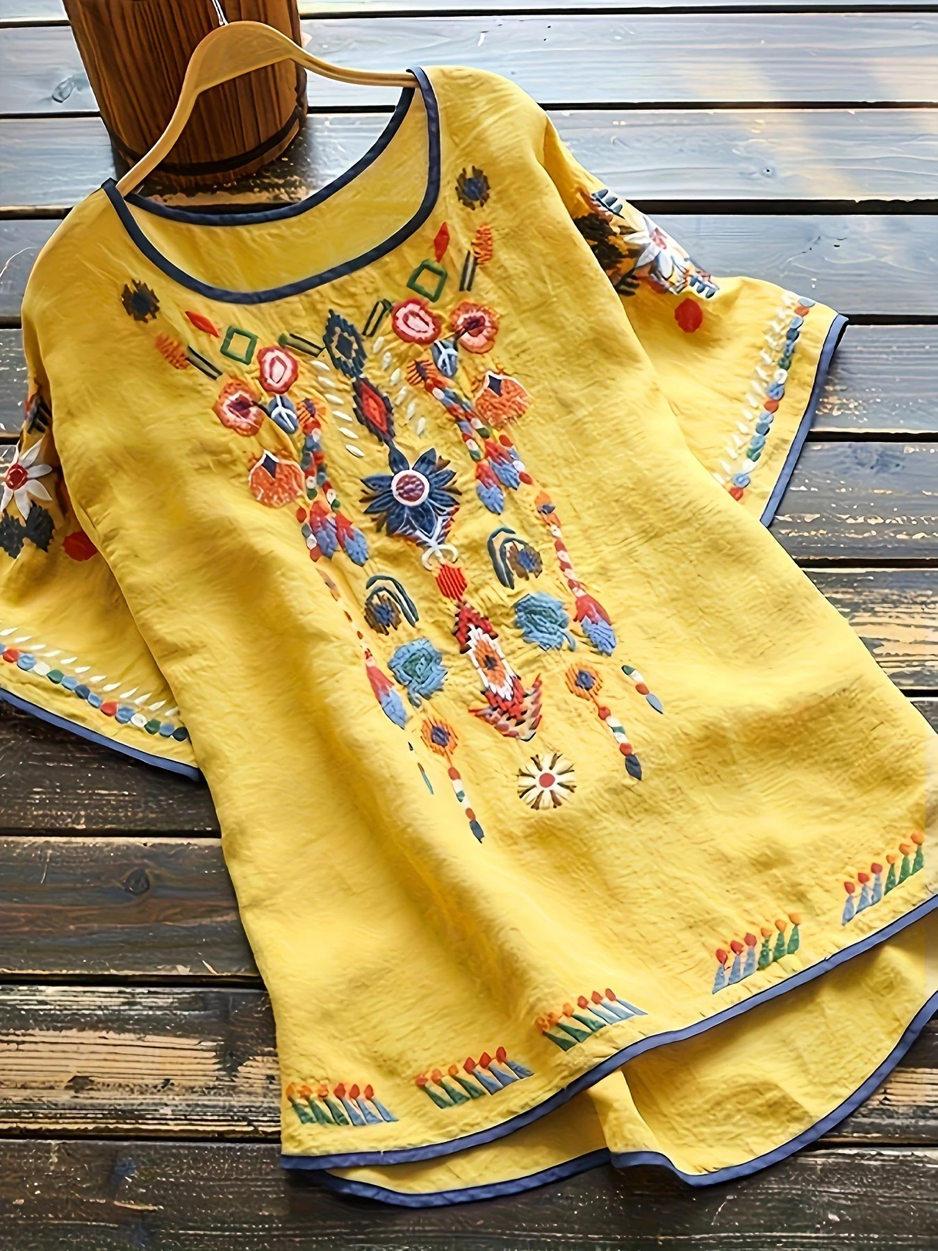 

Новый женский топ больших размеров с вышивкой в богемном стиле