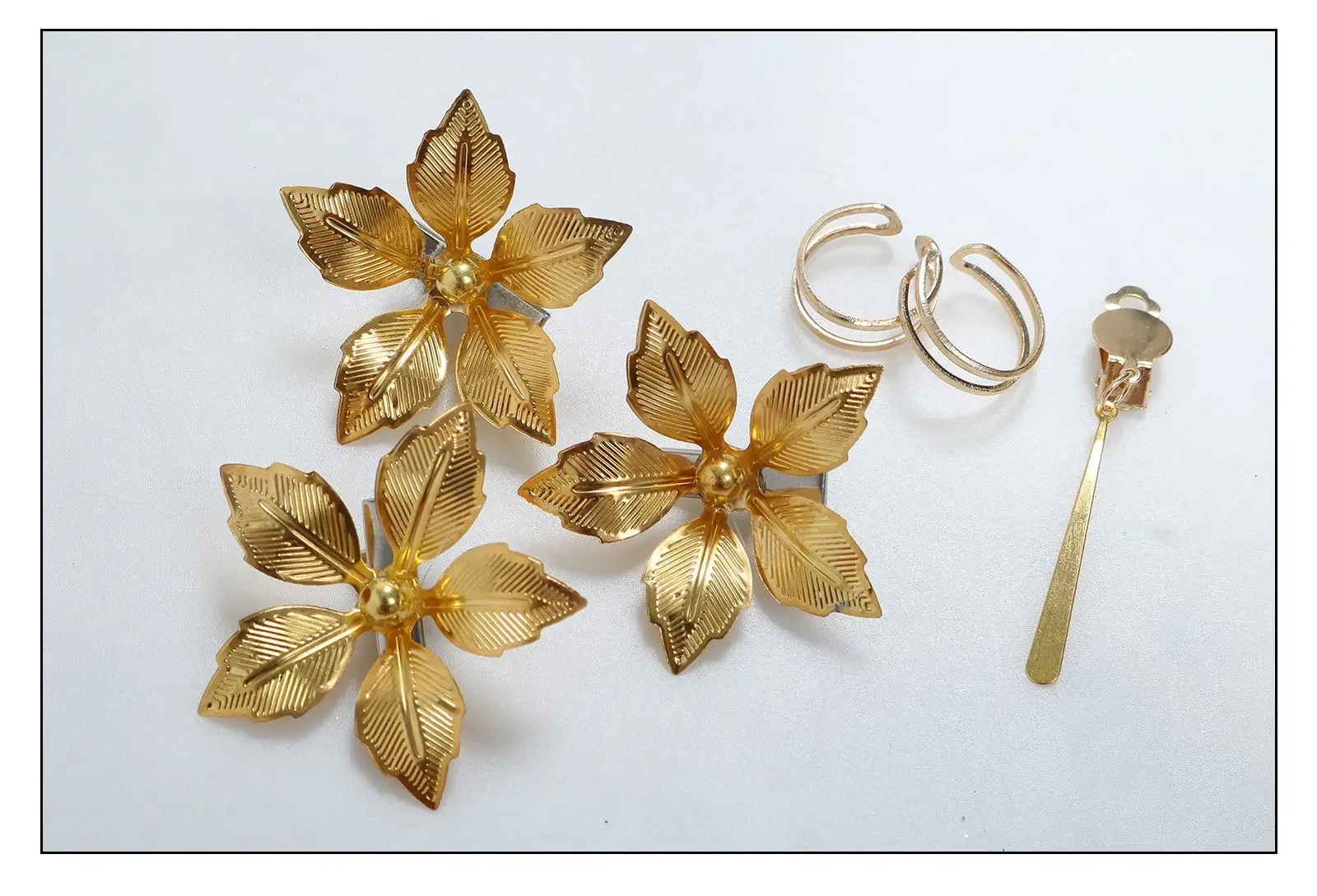 Wuthering Waves Baizhi Cosplay Costume  Wuthering Waves Cosplay Outfits Wig Halloween Carnival Party Role Play Dress for Women