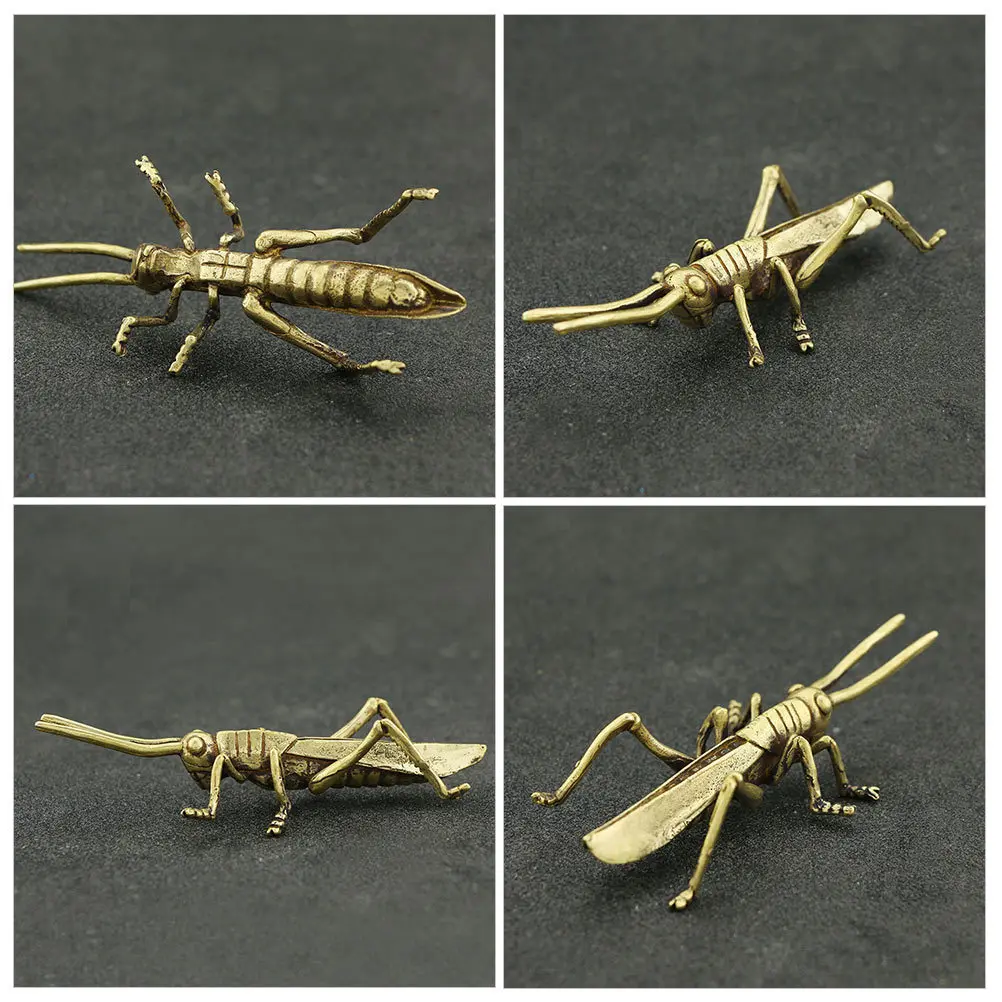 

1Pcs Vintage Brass Grasshopper Statue Decor - Smooth Polished Lifelike Animal Ornament for Shelf Office Desk Interior Archaize