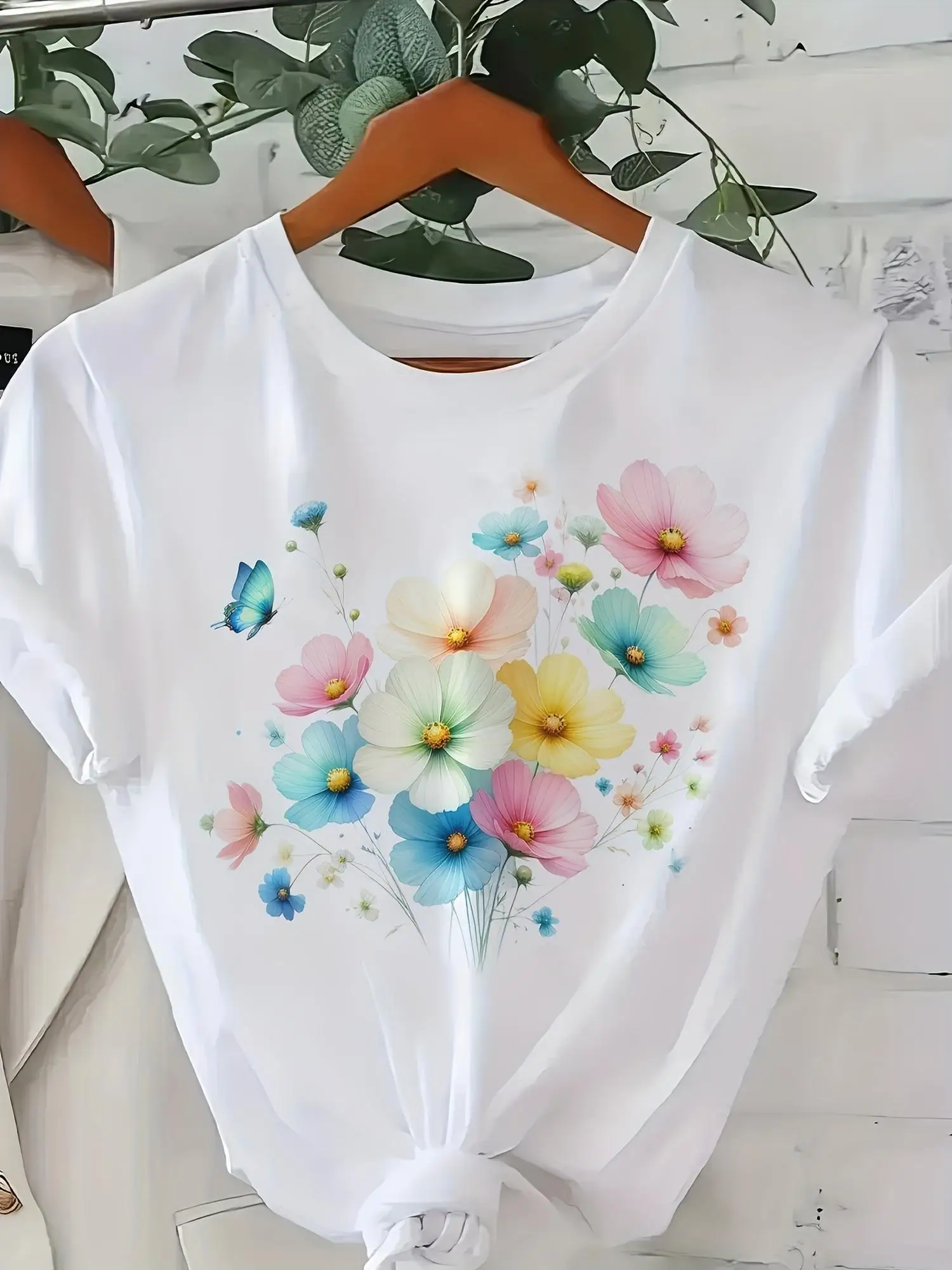 Women'S Pastel Blouse Lightweight Breathable Sleeve Crew Neck with Smiling Flower Print NonThrough Blouse Suitable Spring Summer