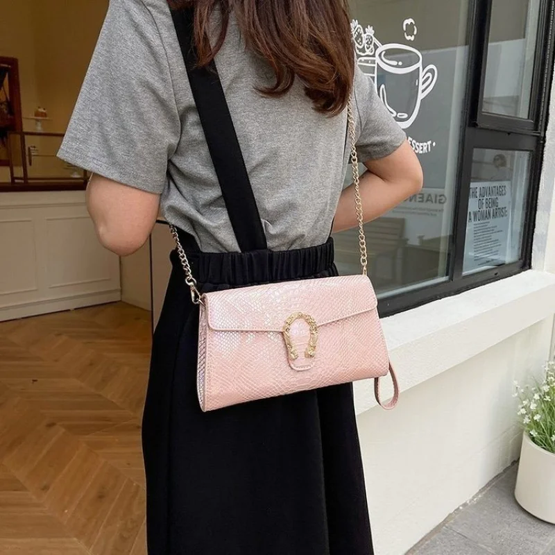 حقيبة كروس نسائية ذات علامة تجارية فاخرة، حقيبة كتف جلدية أنيقة، محفظة كلاسيكية للسيدات، حقيبة أنيقة #4