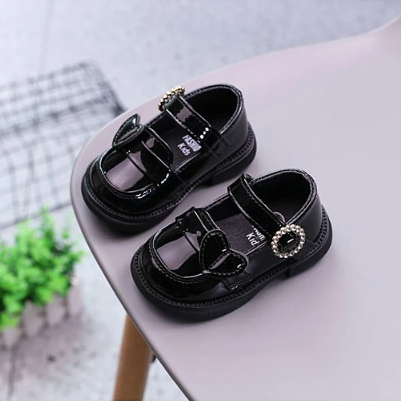 Fashion Baby Shoe 2025 Autumn New Girls Rhinestone Princess Shoes Simple Versatile Kids Leather Shoes Anti Slip Girl Casual Shoe