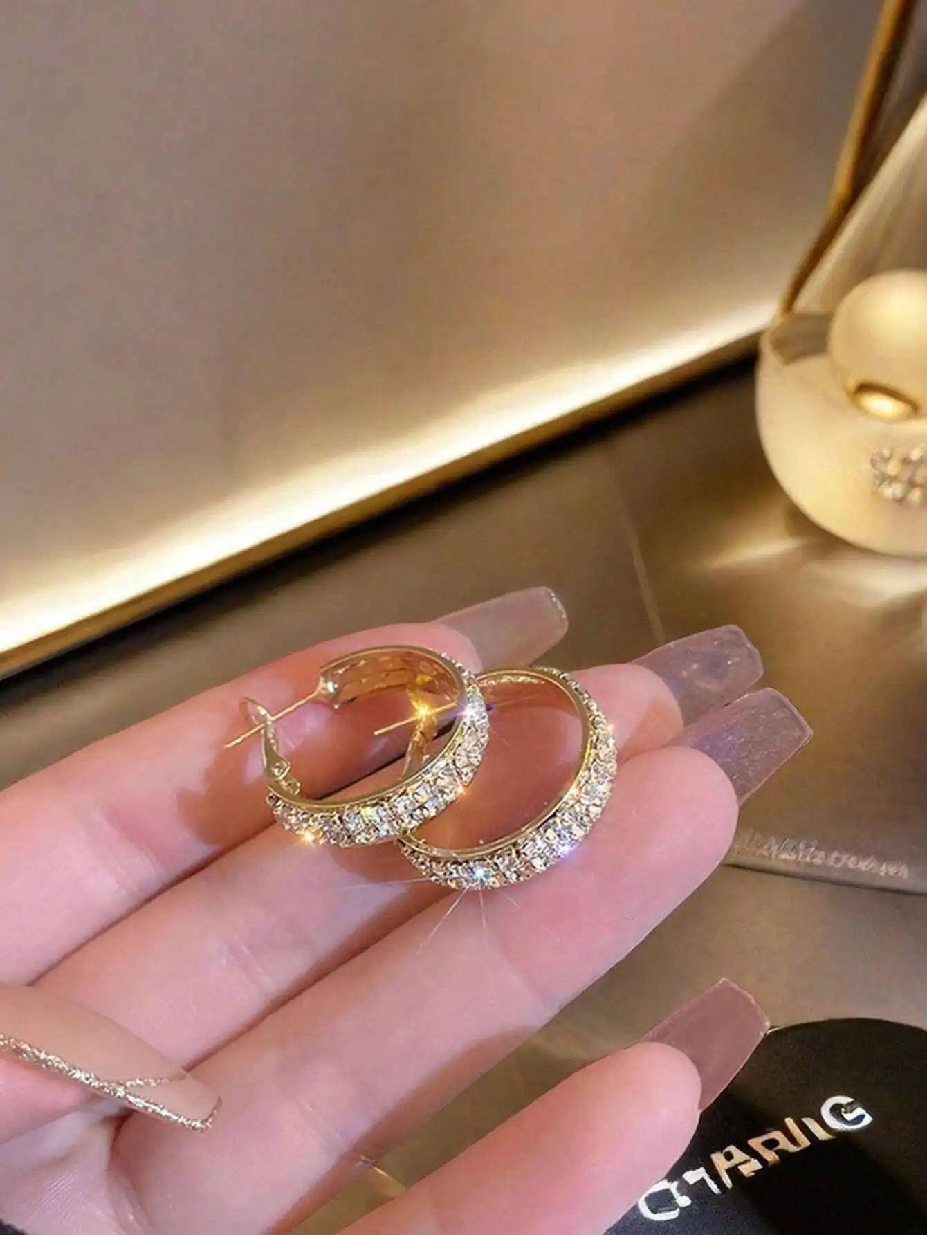 

Gold Hoop Earrings with Full Rhinestone Inlay, Elegant Fashion Jewelry for Women