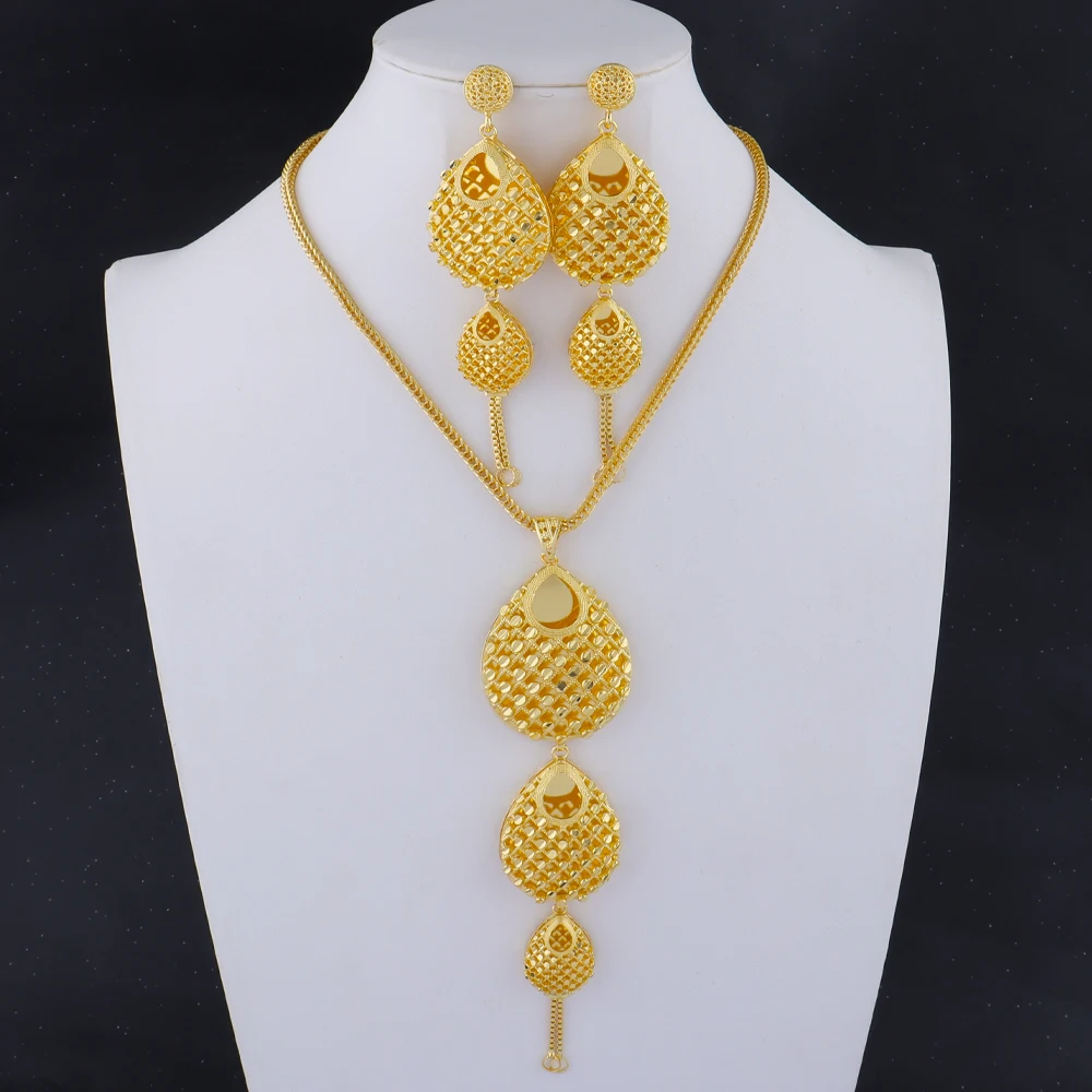 Gold Plated Luxury Necklace Earrings Set for Women Girl Fashion Gold Color Jewelry Set for Daily Party Banquet Festival Gifts