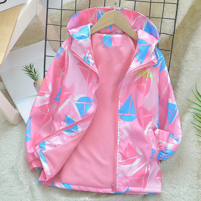 

Children's hardshell integrated fleece thin fleece autumn girls' coat spring 2024 new medium children plus fleece trench coat