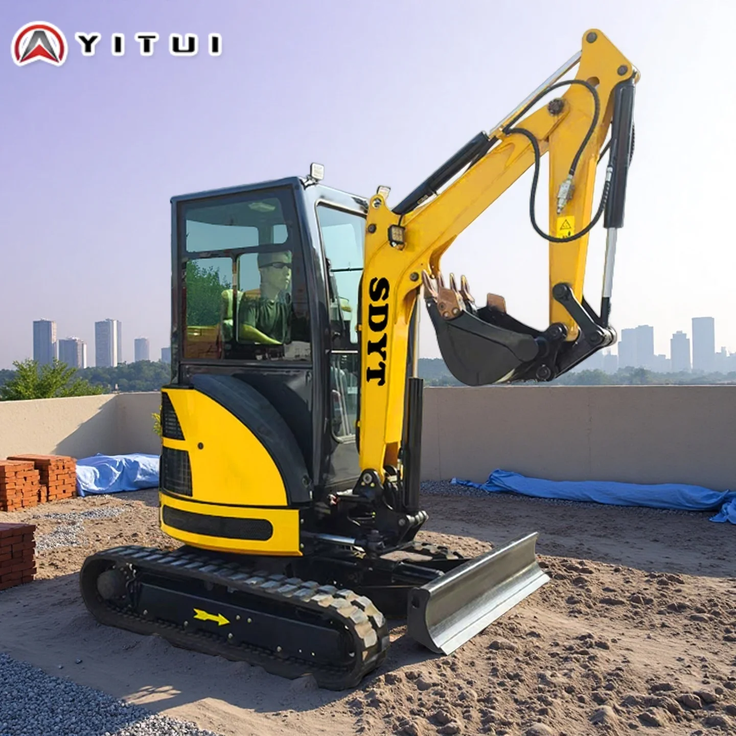 حفارة زاحفة صغيرة حفار هيدروليكي آلات بناء صغيرة مدمجة لمزرعة الحديقة والمناظر الطبيعية حسب الطلب