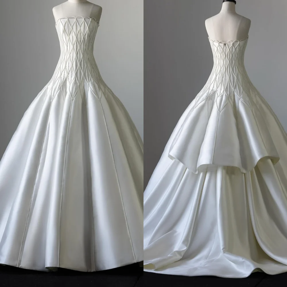 

Customized Delicate White Satin Evening Dress Exquisite Strapless Sleeveless Zipper Back Sweep Train Special Occasion Gowns