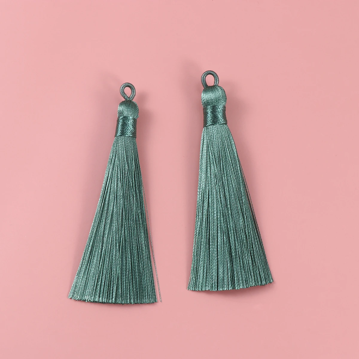 

20 Ice Silk Tassel Earrings Fringe Dangler Accessories Women DIY Keychain Bracelet Pendant Long Style Bright Color Mini Charm