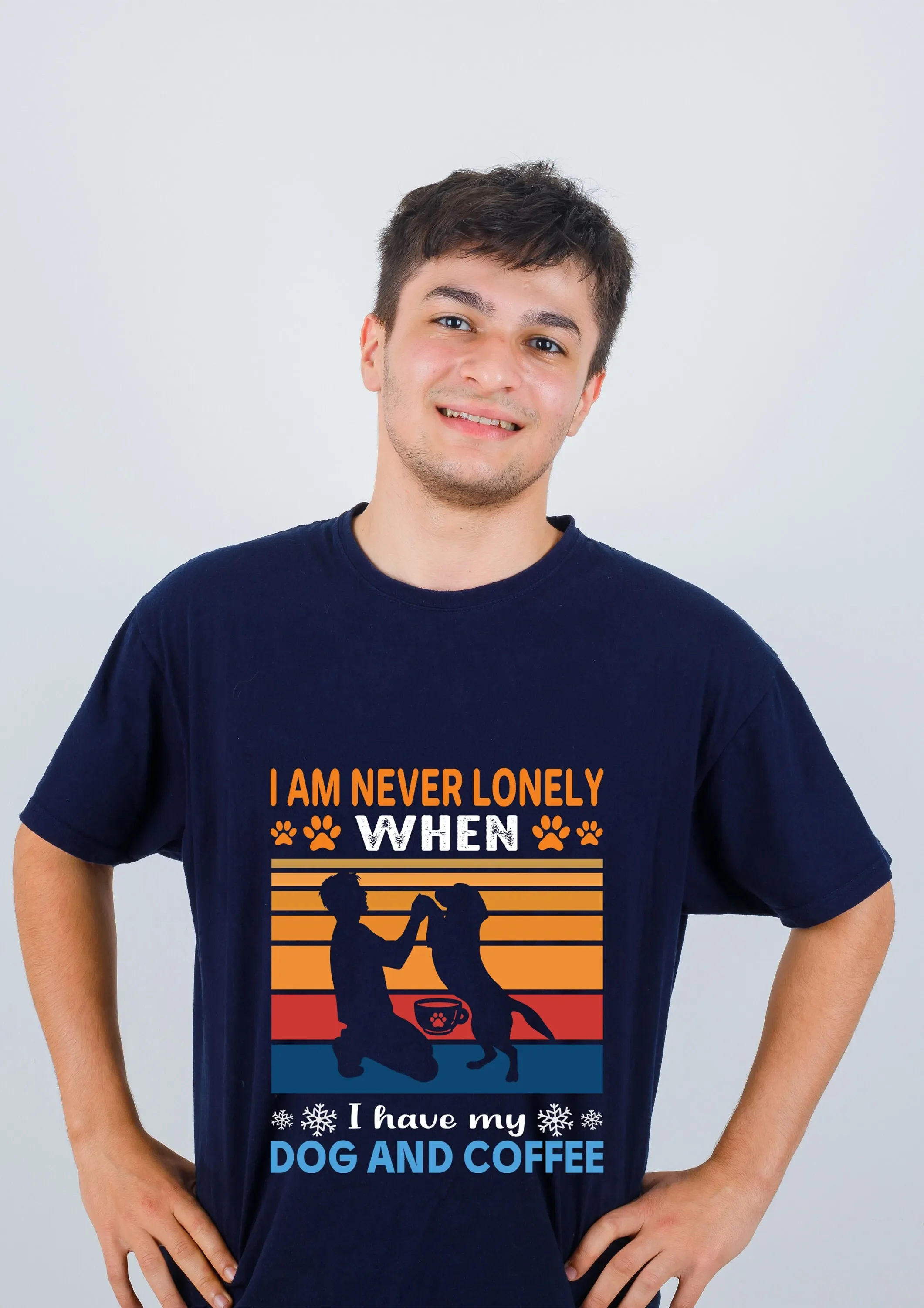 Ich bin nie allein, wenn ich mein Hund und ein Kaffee-T-Shirt habe. Tierliebhaber.