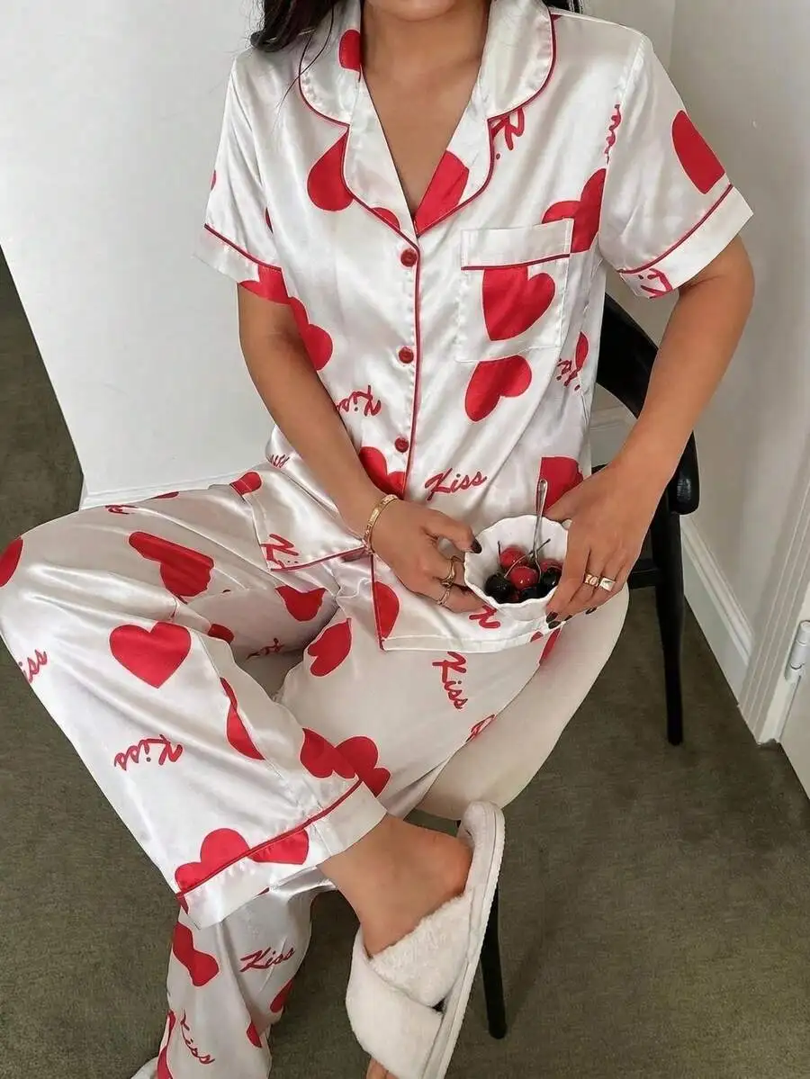 

Womens Heart Print Short Sleeve Satin Pajama Set With Contrast Trim
