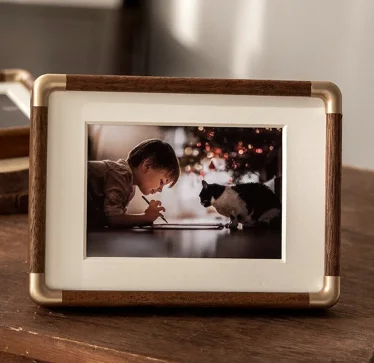 Black Walnut Photo Frame 5 6 7 8 Inch Retro Tabletop Decoration Copper Corner Solid Wood Texture DIY Wooden Crafts