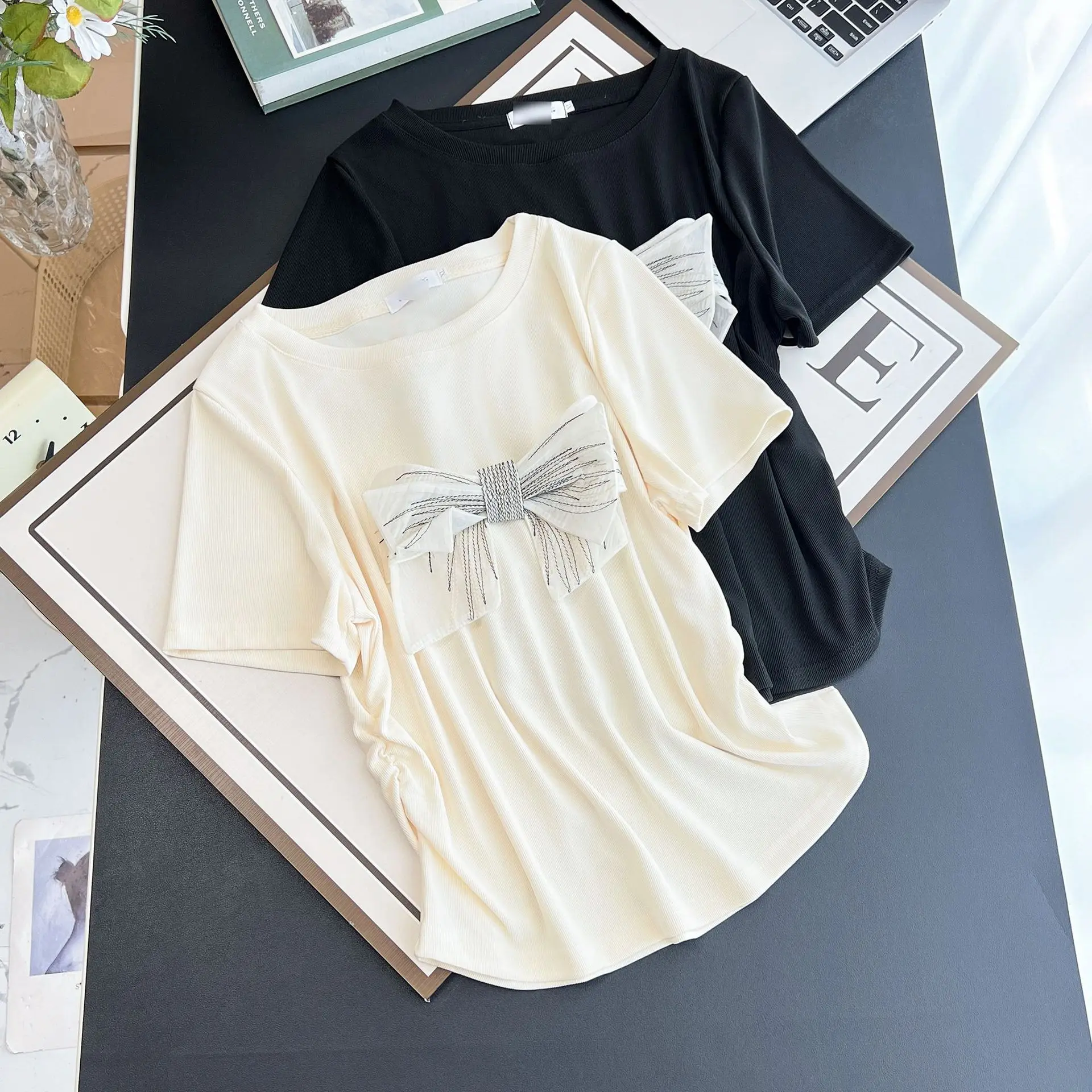 Plus Size Women's short-sleeved T-shirt Summer New Relaxed Thin 3D Decorative Bow Casual Both Sides Fold Top