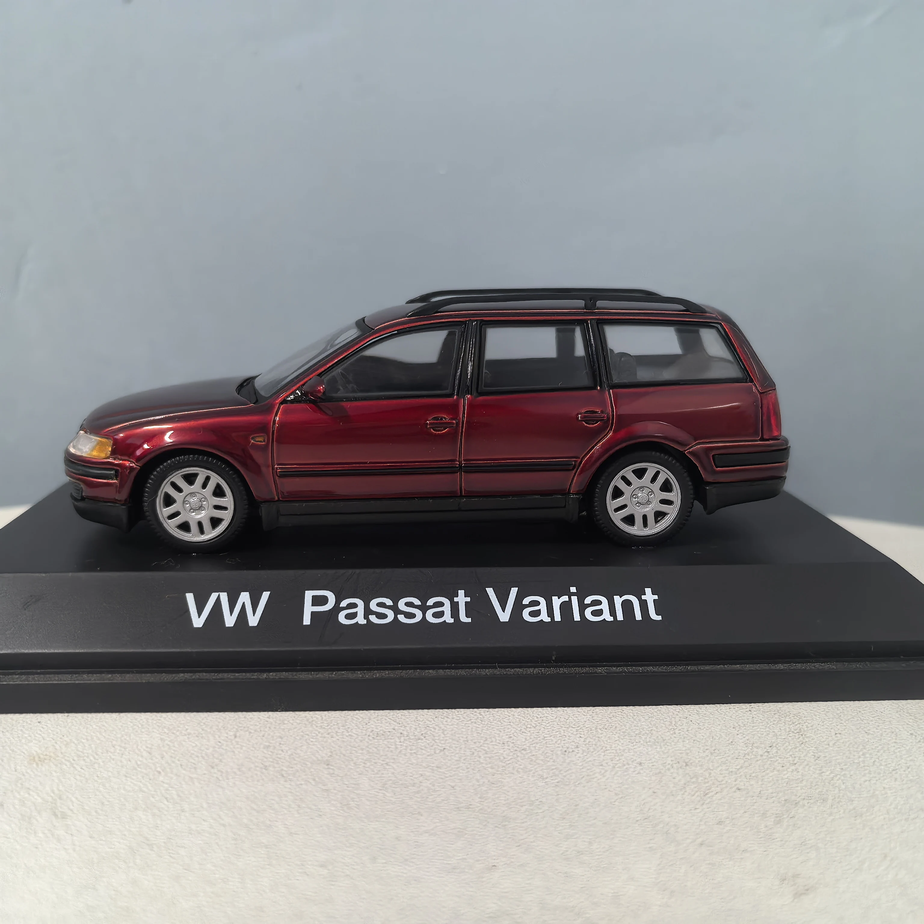 ダイキャスト 1/43 スケール シミュレーション合金 静態モデル 