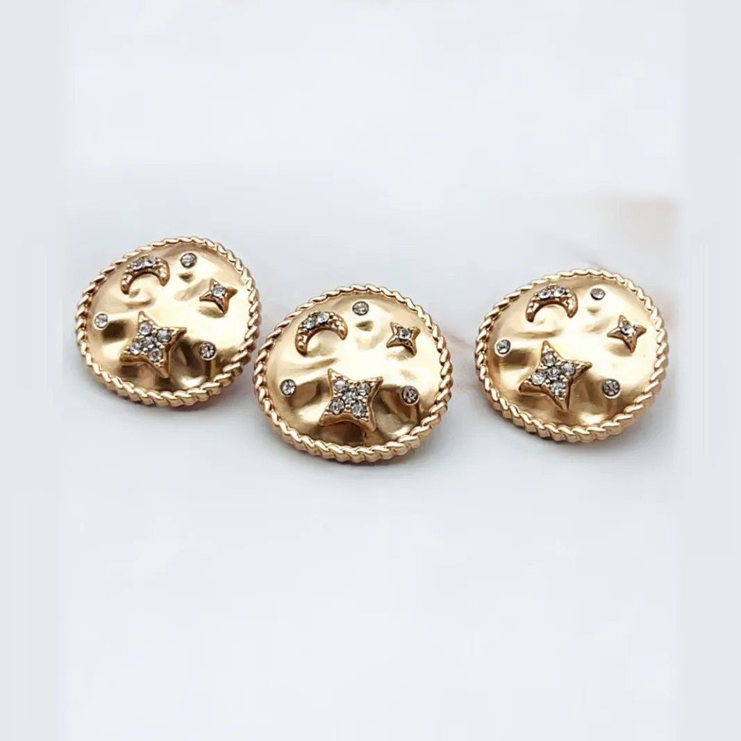 6PCS Vintage Rhinstone Star Moon Metal Button18/23MM Shirt Jacket Sweater Clothing Shanked Decorative Buckle