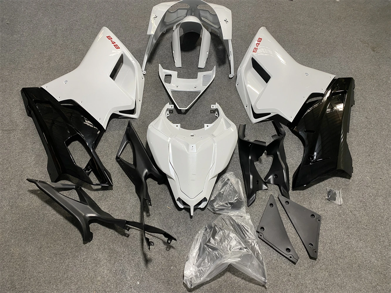 Motorcycle Fairing Suitable for Ducati 848 1098 1198 07-11 EV0 2007 2008 2009 2010 2011 Fairing Black Pearl White