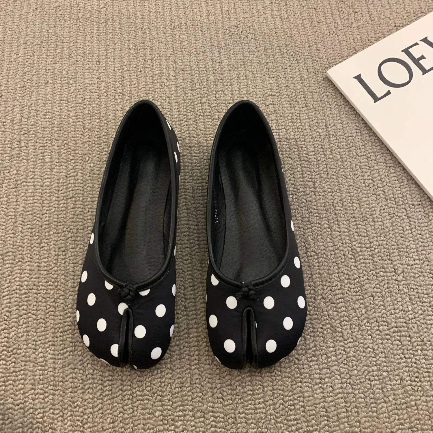 Size 35-40 Women's Black & White Polka Dot Toe-Separating Ballet Flats Casual Comfort Shoes