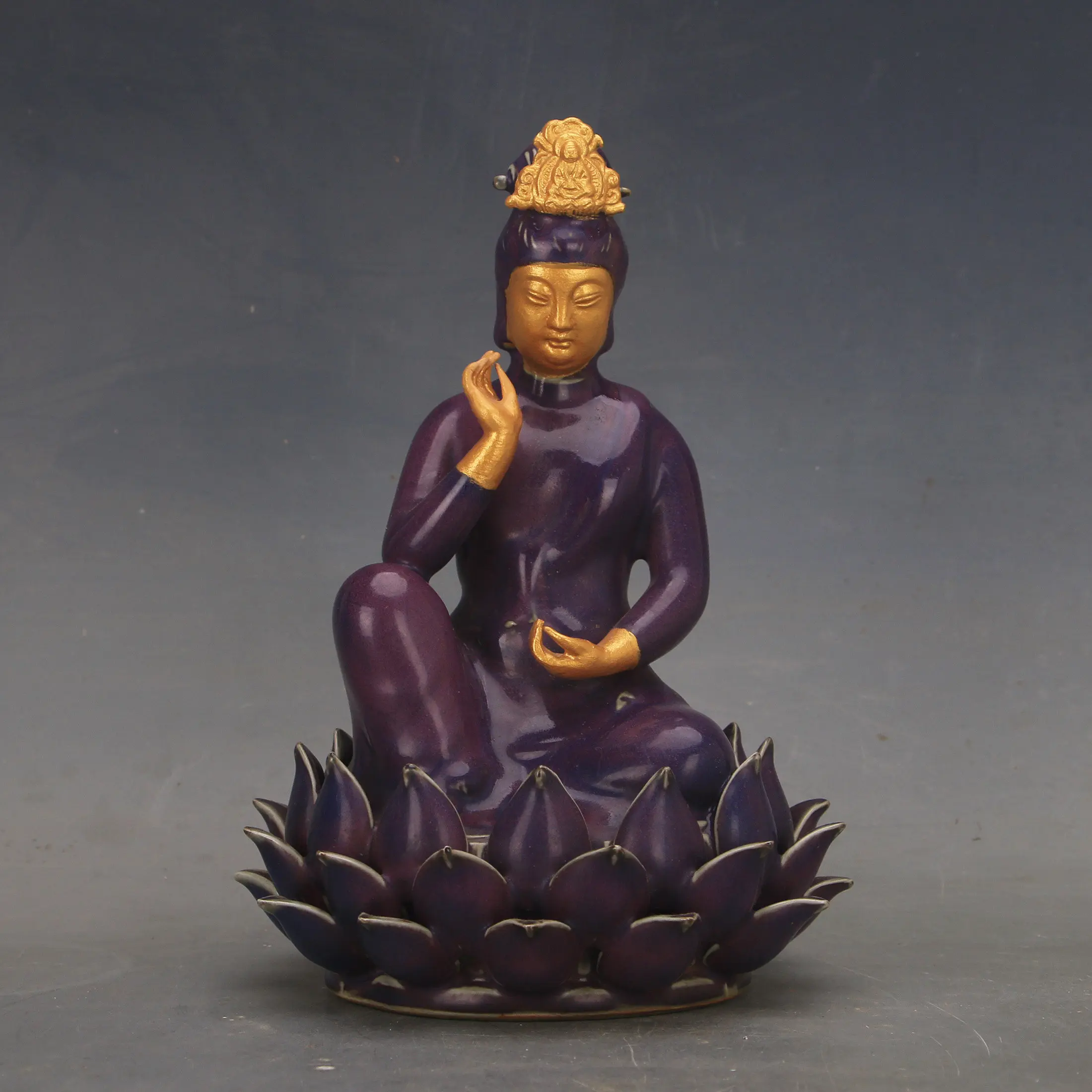 Vintage Style Song Jun Kiln Rose Purple Gold Painted Seated Guanyin Lotus Figurine Home Decor Collectible
