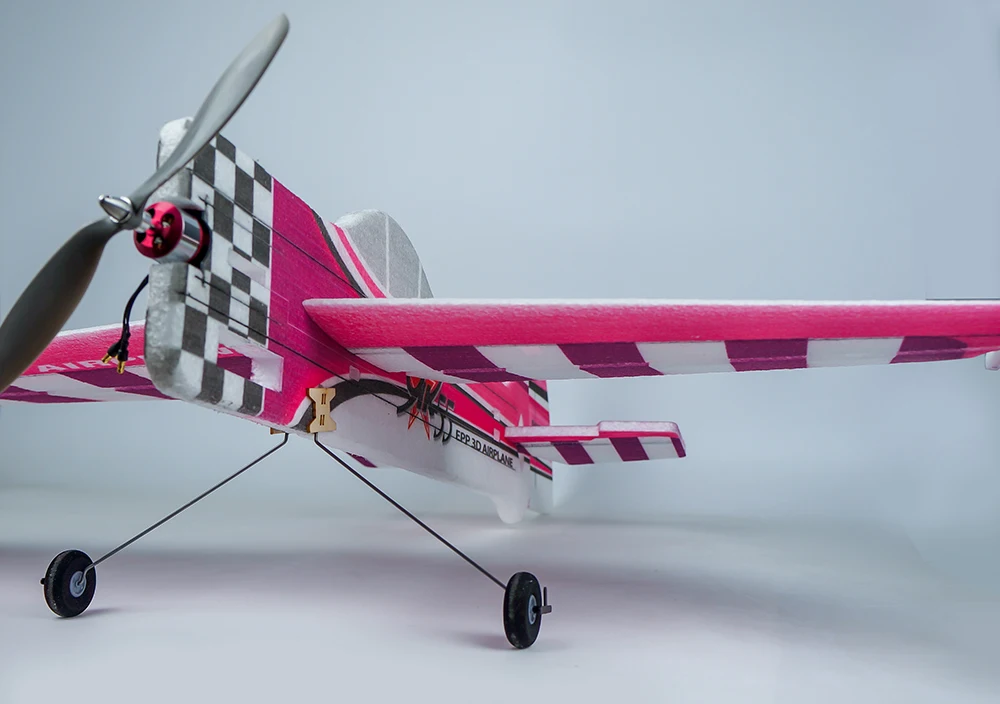 Real Hawk EPP Yak55 3D Akrobatik-Flugzeug Bausatz, 800mm Spannweite, Indoor-Outdoor Schaumstoffmodell für Anfänger, Hobby-Flugzeug – Detail 12