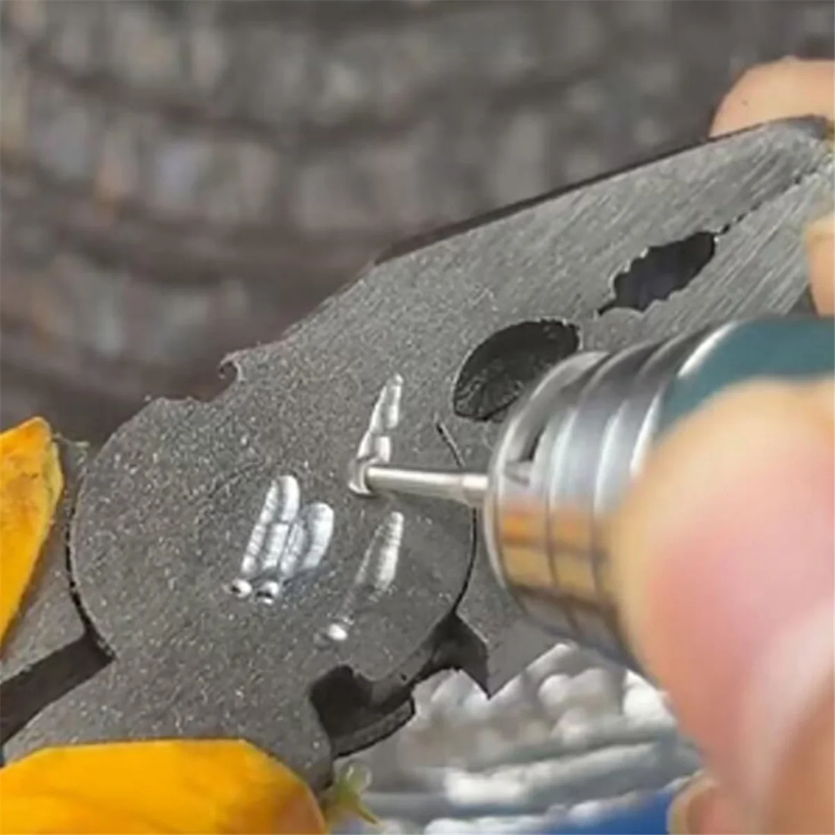 مجموعة LLXA 6 قطع 90 درجة - 3/32 بوصة عرقوب صنع المجوهرات إعداد الأزيز لـ Lapidary 008-023