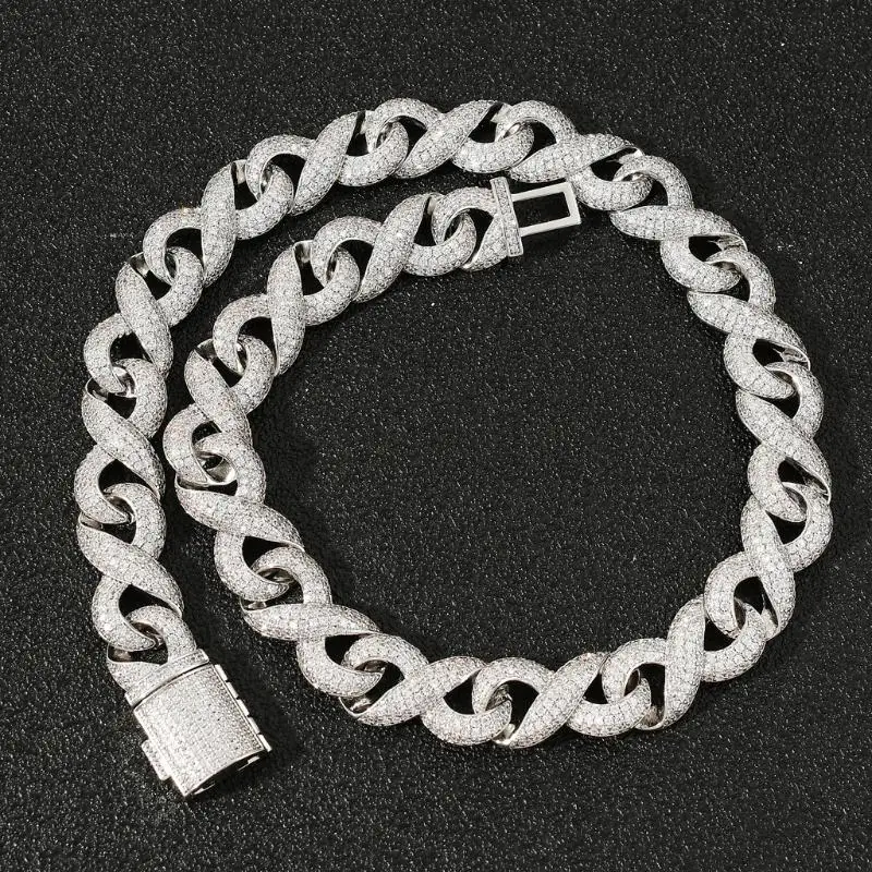 

15MM Wide Figure 8 Zirconia Inlaid Cuban Chain Hip Hop Necklace