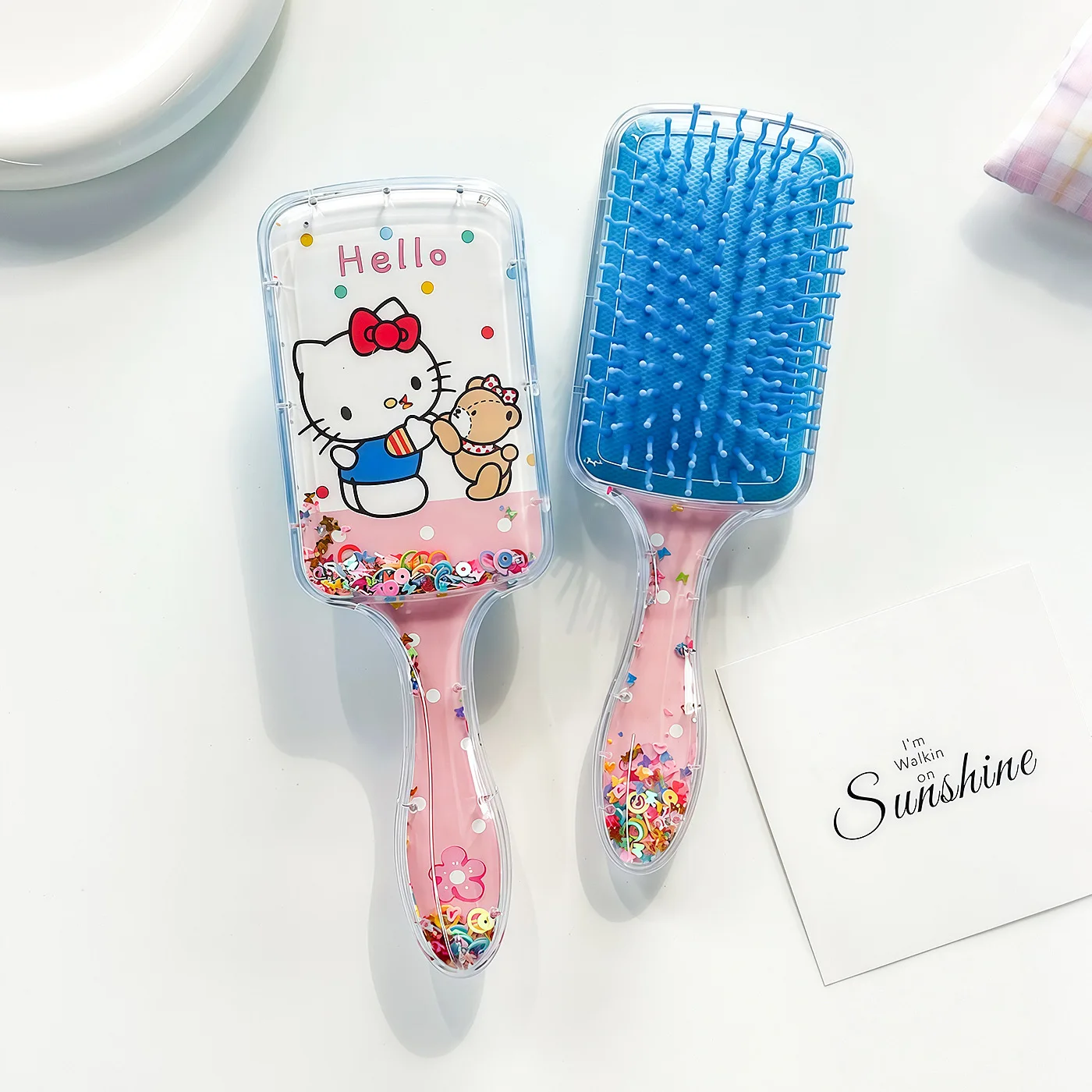 

1PCS Hello Kitty Air cushion comb Combs Floating Quicksand Detangling Air Cushion Combs Hair Care Tool With Cute Desi