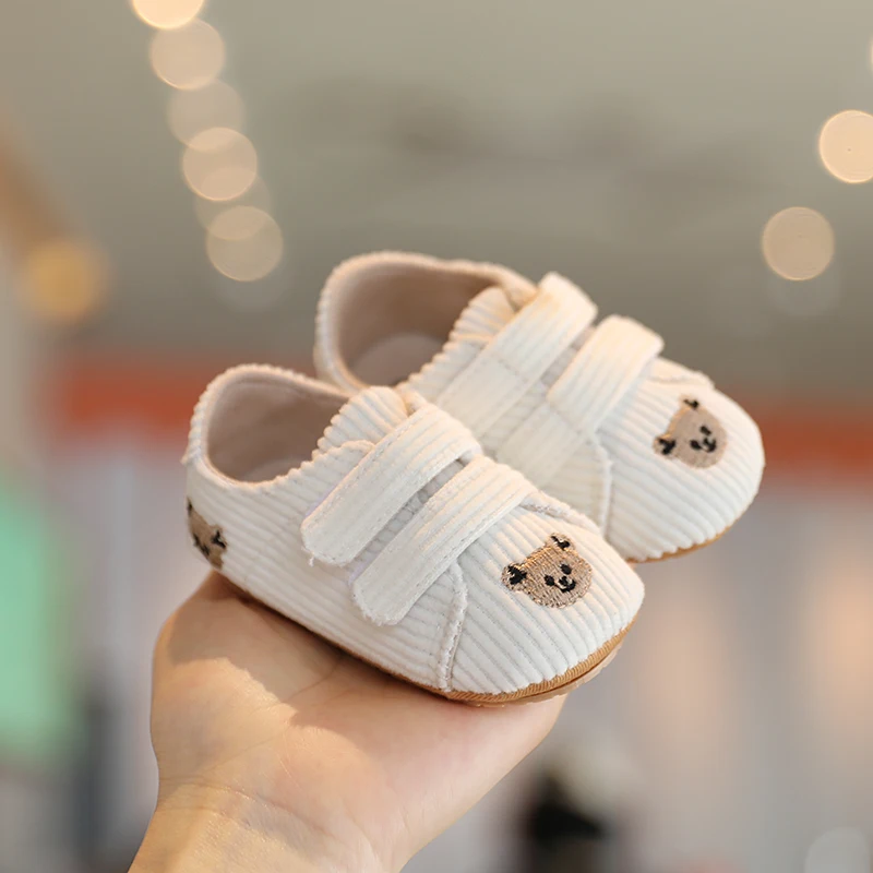 Klassieke Babyschoen Jongen Meisje Baby Schattig Dier Gezicht Casual Platte Sneaker Baby Enkellaars Katoenen Rubber Antislip Warme Wandelschoenen