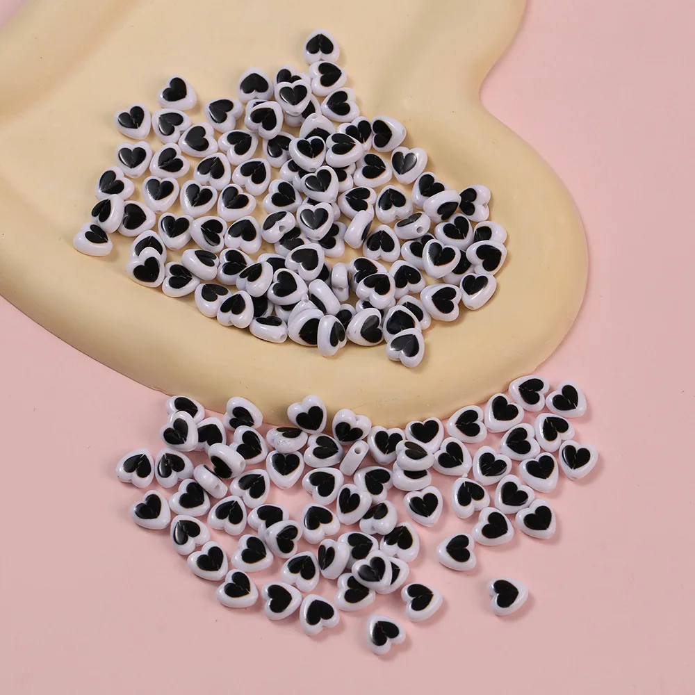 10 sztuk / worek Kocham Cię Różowe Czarne Białe Serce Koraliki Otwory Bransoletka Naszyjnik Kolczyk Łańcuch Akcesoria Kawaii Nail Art Charm Decor