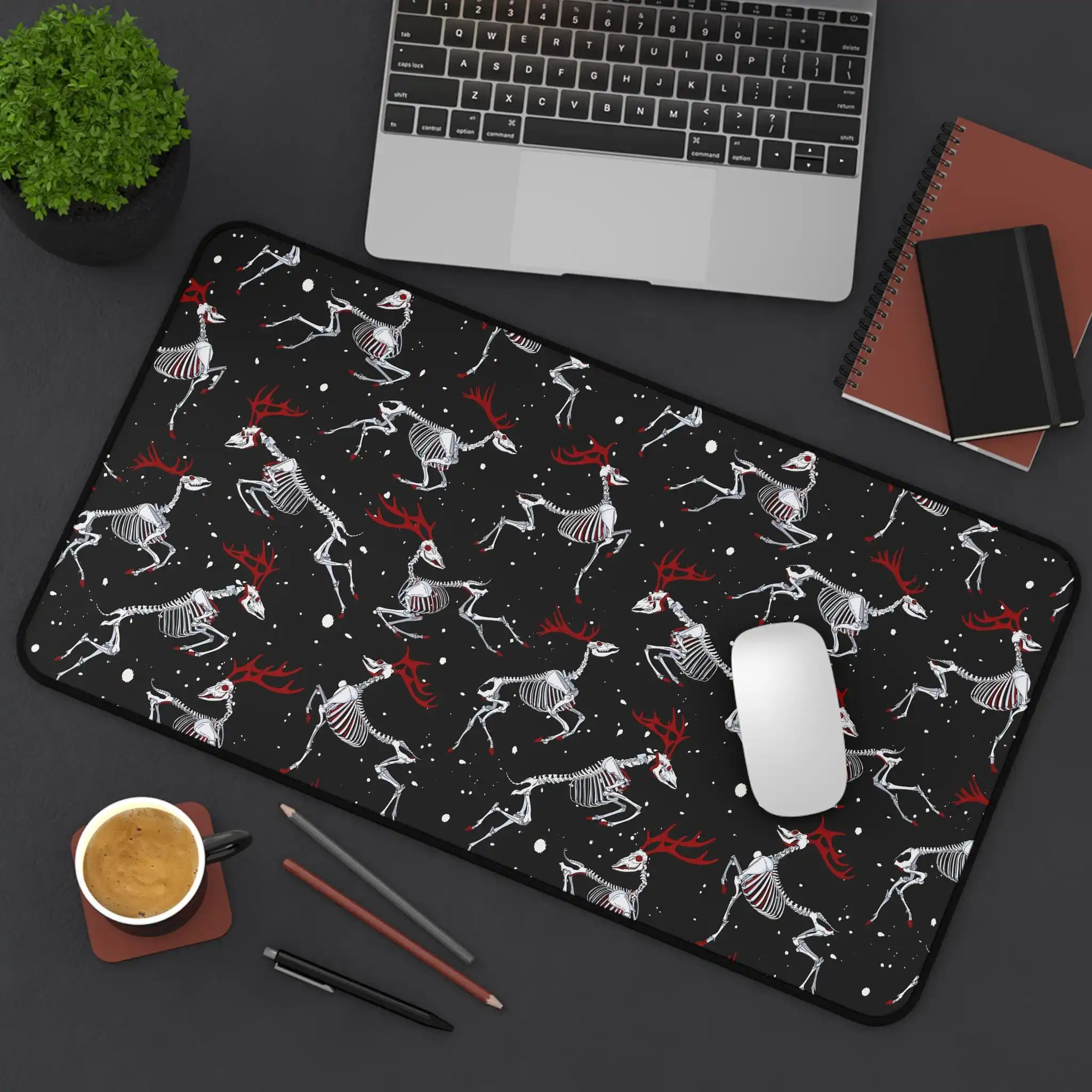 Reindeer Mouse pad,Reindeer Deskmat,Horror Goth Whimsigoth Christmas Witchy Winter Holiday Keyboard MouseMat Mousepad for Laptop