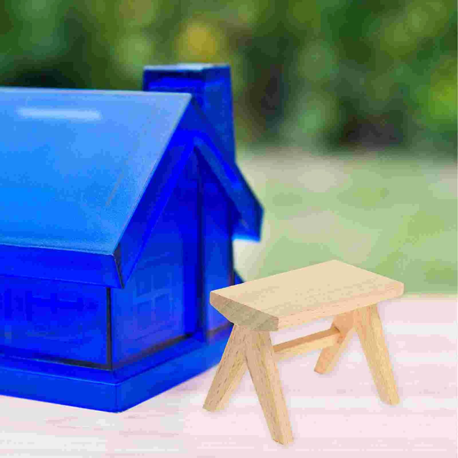 Mini tabouret modèle de banc de maison, ornements de meubles de table et de chaise, accessoires en bois miniatures, décor, 2 pièces