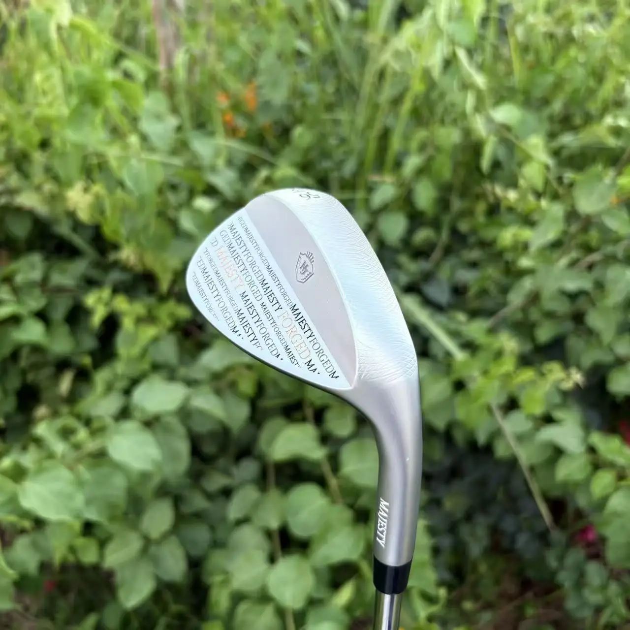 MAJESTY Forged Golf Wedge Soft Iron CNC Grooves High Spin Sand Wedge Wide Sole Steel Shaft 52/56/60° for Bunker & Green Side Sho