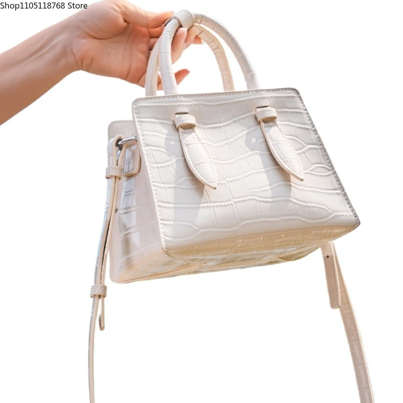 

Женская сумка через плечо из натуральной кожи, роскошная дизайнерская сумка в стиле минимализм, белая маленькая квадратная сумка, сумка