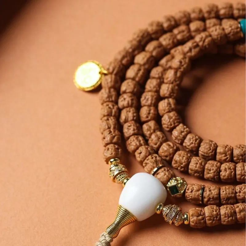 Extreme Round Cut Bodhi Hand Bracelet
