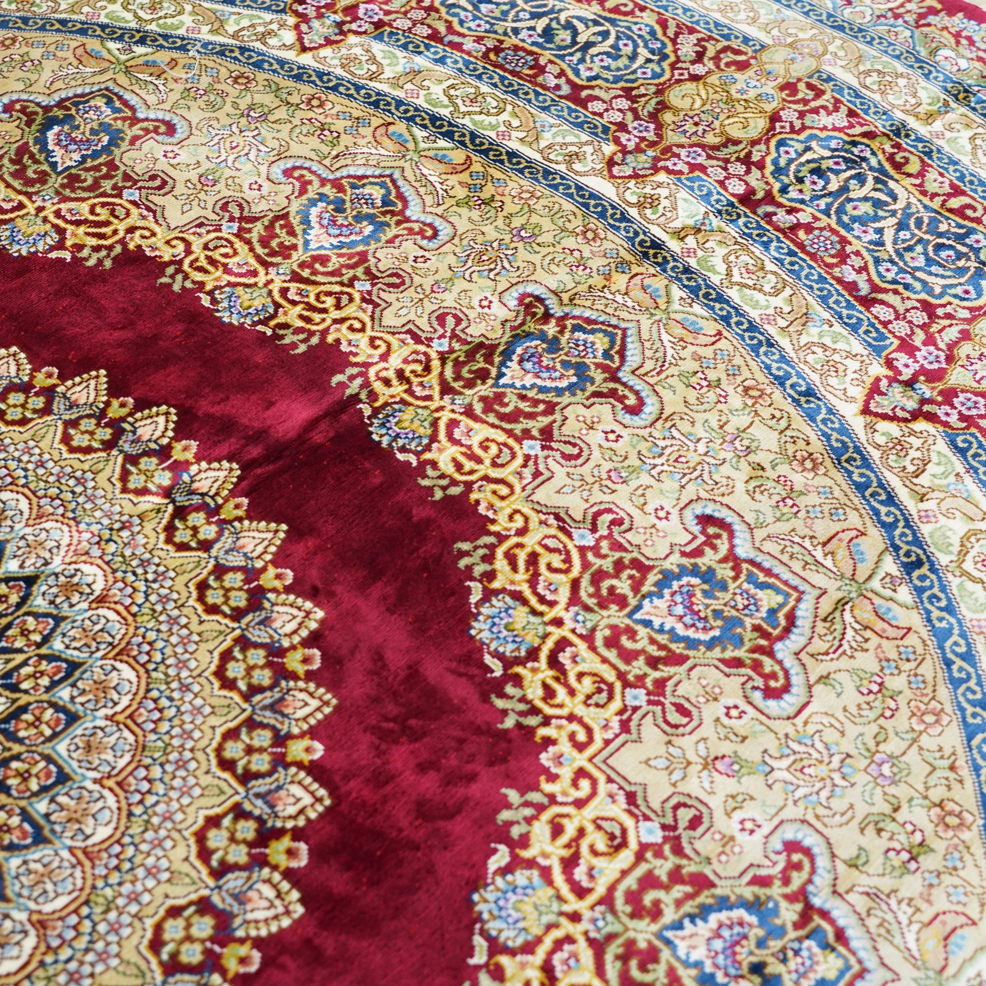 China Factory Direct 183x183cm Large Hand Knotted Rug Fashion Reactive Print Floor Area Rug