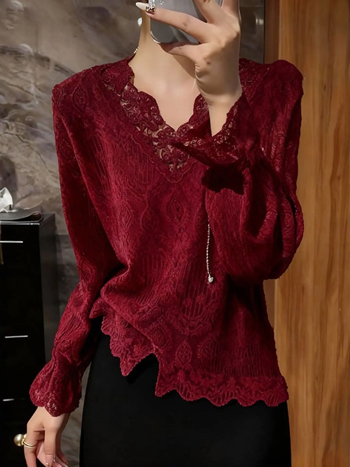 

Ele Lace Sve Top Women's Outerwear Red Wine Color Bell Sve irt Luxury Sensation Unique Design Winter Faion T-irt