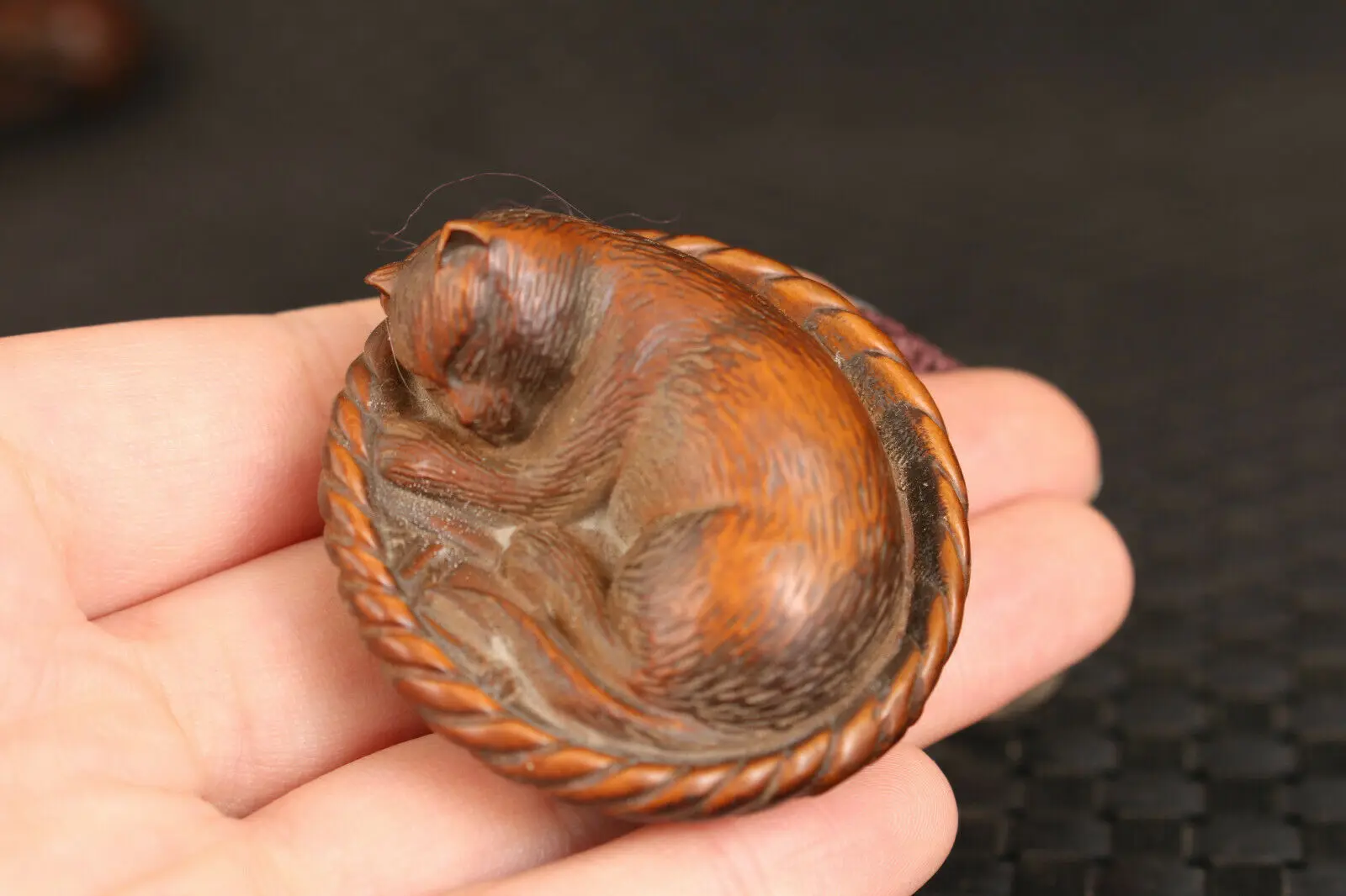 Japanese Chinese Boxwood Handwork Sleeping Cat Statue - Tea Pet Netsuke - Collectible Wood Carving Artwork