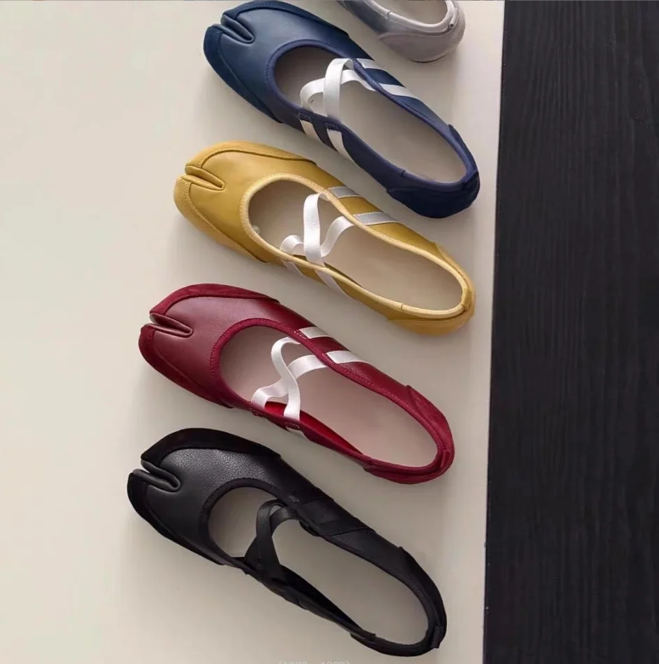 Cross Strap Tabi Flat Shoes Women Casual Fashion Design Mary Jane Shoes Slip-on Split Toe Ballet Shoes Spring Elegant Loafers