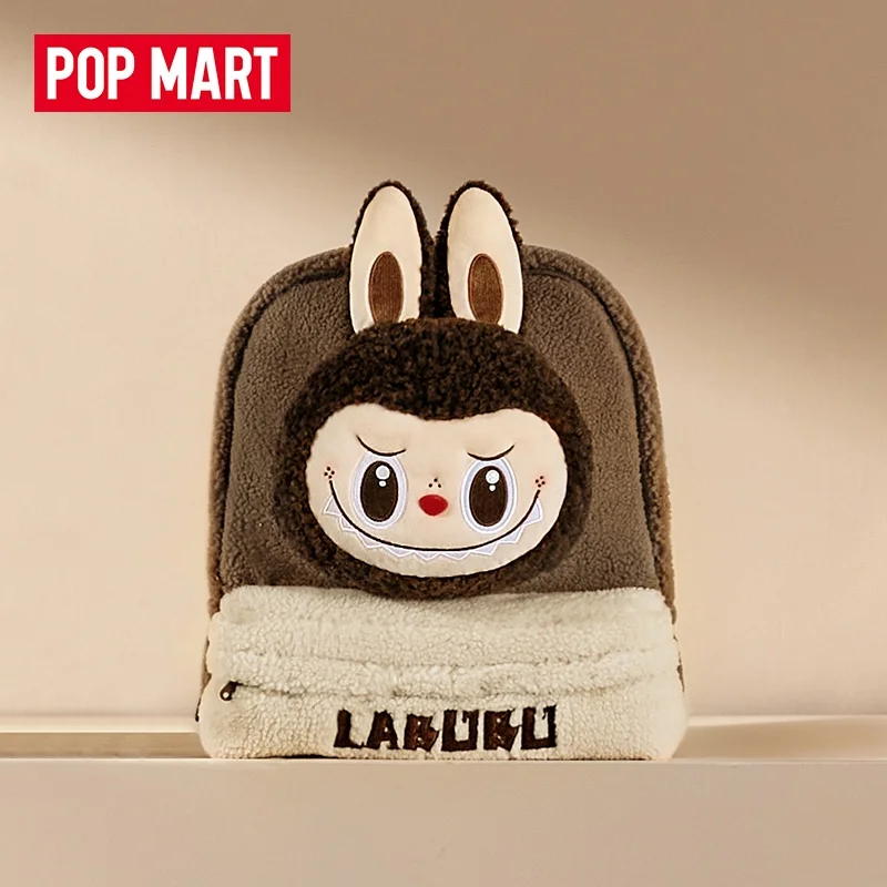 Labubu mochila de lã de cordeiro, bolsa marrom de pelúcia, grande capacidade, mochila de pelúcia delicada, série clássica, bolsas de outono e inverno, pode amarrar