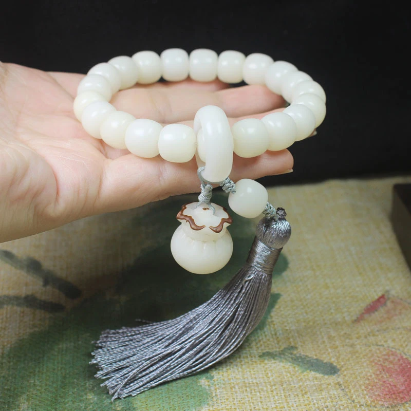

White Jade Bodhi Barrel Bead 12mm Handheld Car Hanging Money Bag Tassel Style Unisex Decorative Prayer Bead Ornament
