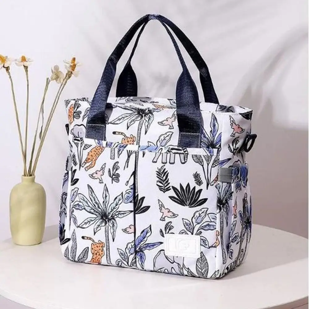 

Multifunctional Printed Mommy Bag Wide Opening Waterproof Baby Diaper Bag Lightweight Large Capacity Baby Care Bag Outgoing