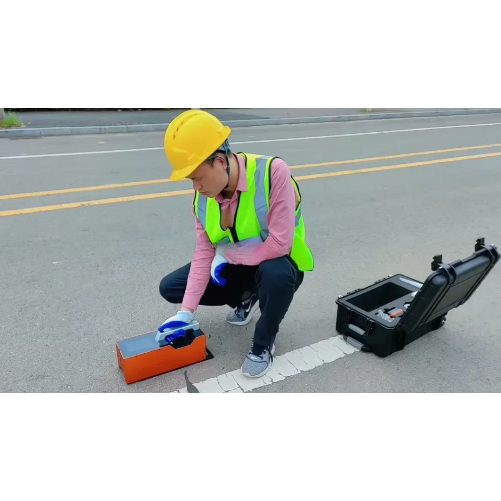 exquisite craftsmanship A Portable Touch Screen Digital Retro Reflector for Road Marking