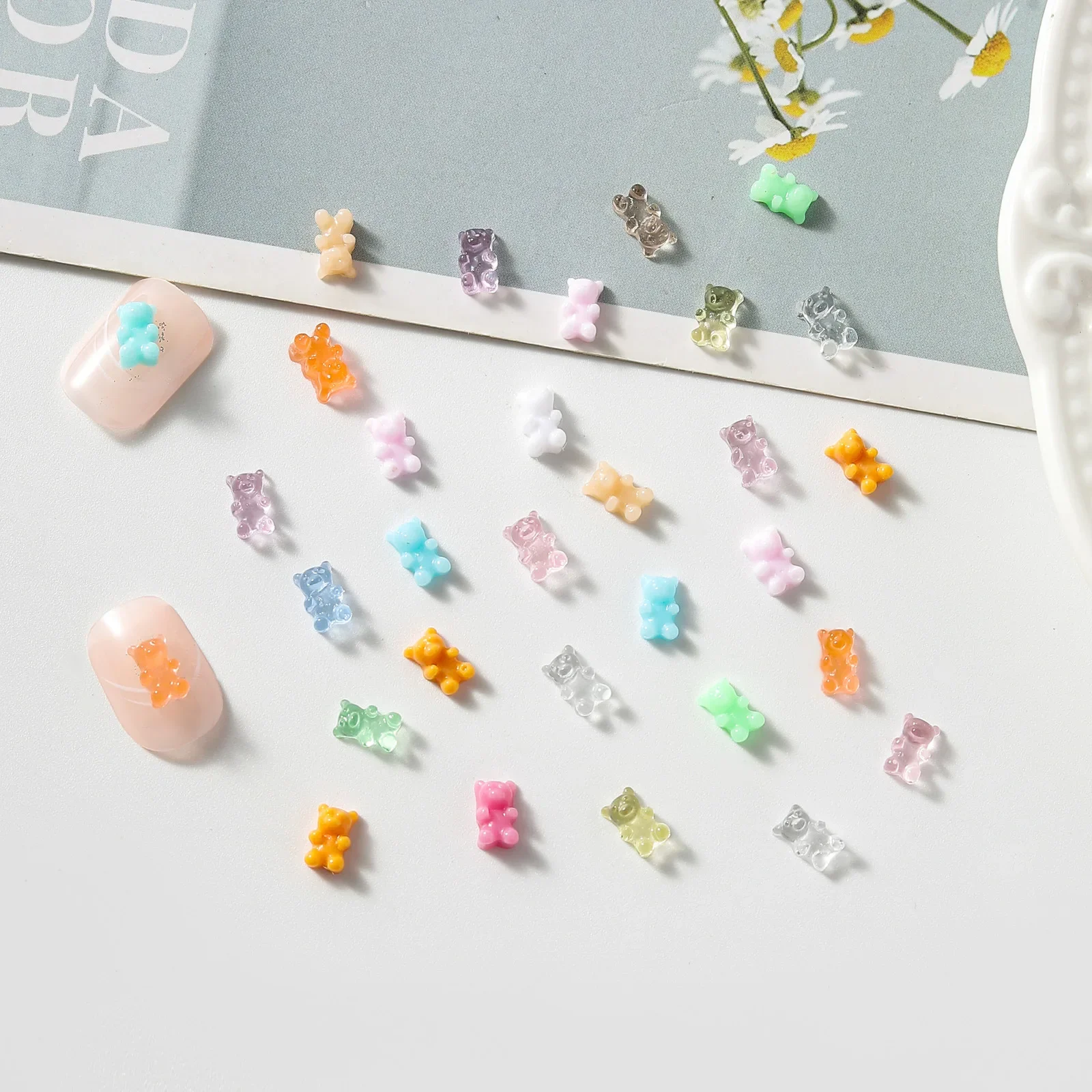 100pcs Japanese Cartoon Teddy Bear Nail Art Decoration Parts Kawaii Accessories 3D Macaron Mini Jelly Bear Resin Nails Charms