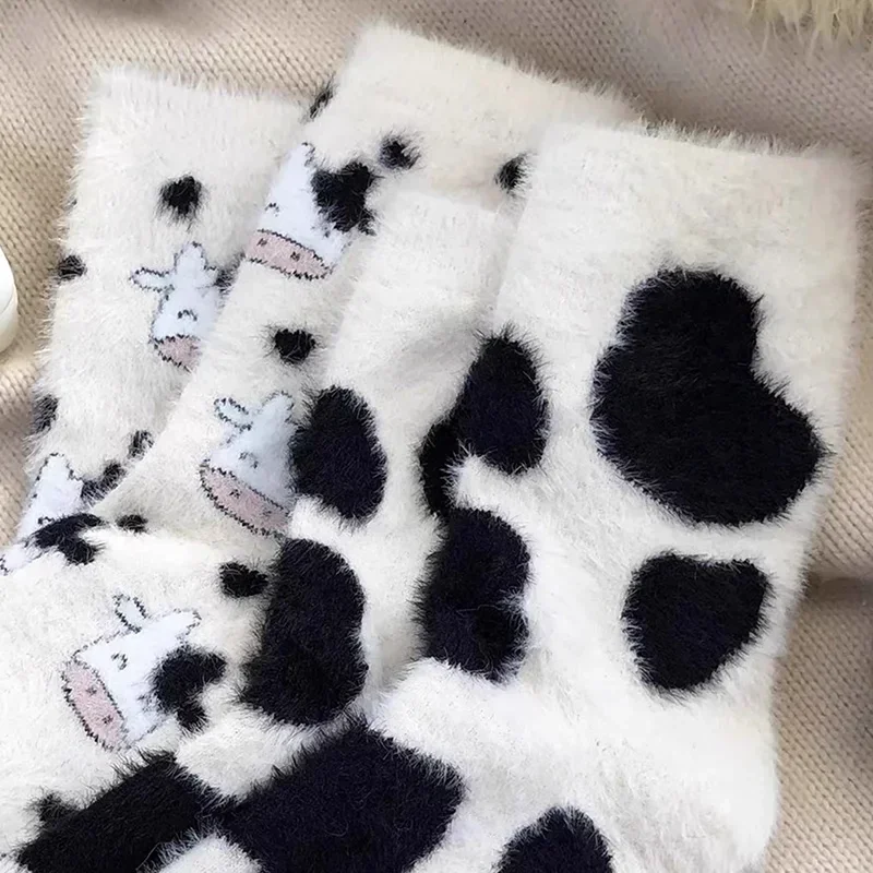 1-5Pairs Cartoon Cow Milk Plush Socks Warm Coral Velvet Sock Autumn Winter Plush Fleece Thicken Women Floor Middle Tube Stocking