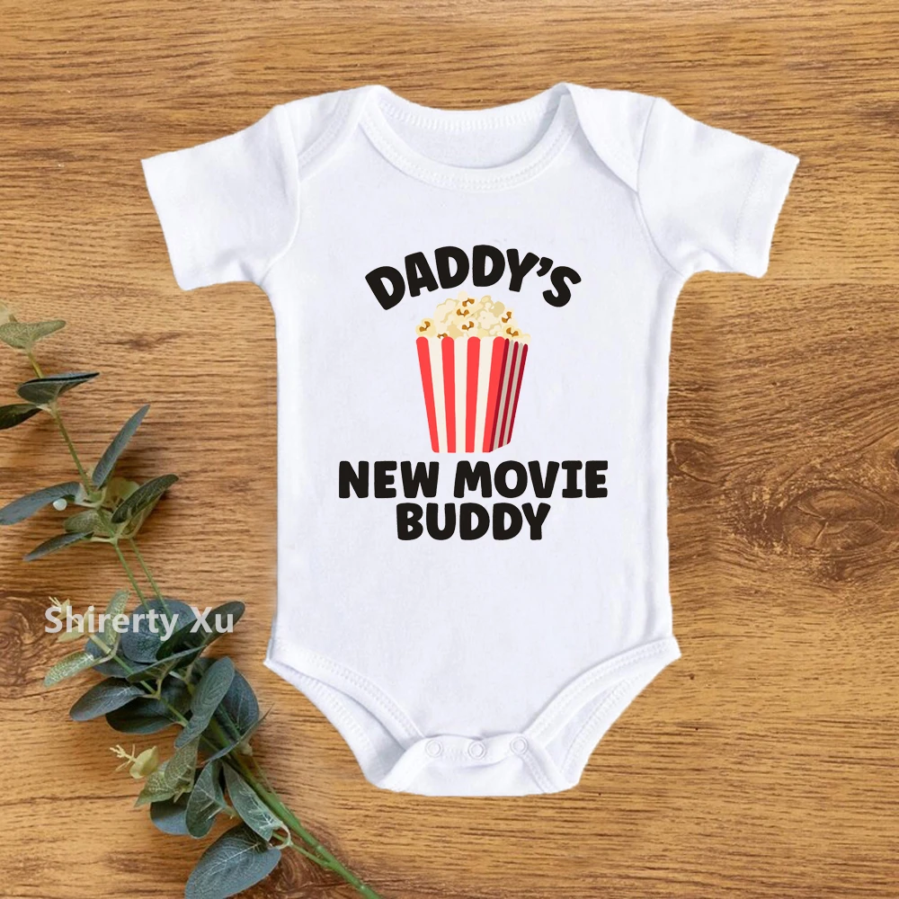 Daddy's New Movie Buddy Onesie Summer Newborn Baby Romper Infant Cotton Short Sleeve Body Suit Boy Girl Jumpsuits Baby Clothes