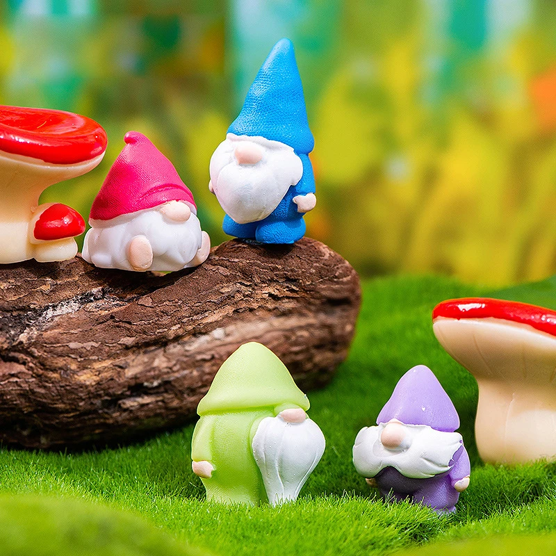 Mini nani di pasqua Figurine gnomo bambola fungo Micro paesaggio casa delle bambole modello auto interni ornamento decorazione del Desktop di casa