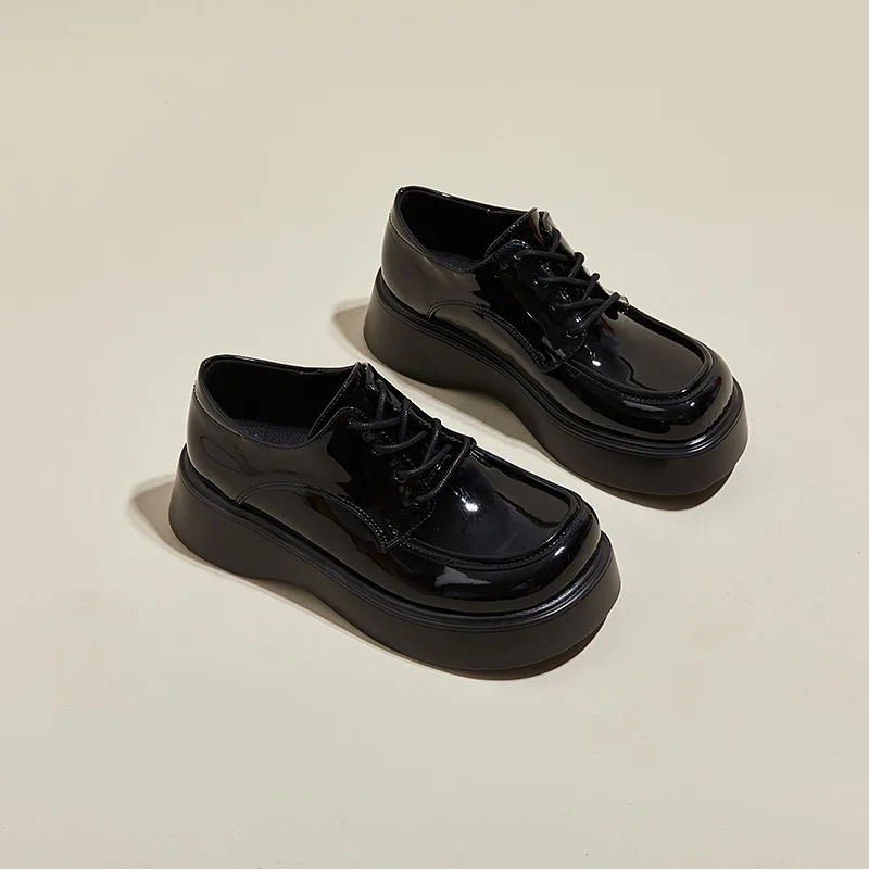 

Platform Wedges Shoes Woman Round toe Thick Bottom Oxfords Vintage Lace up Shallow Loafers Patent Leather Heightening Shoes Pump