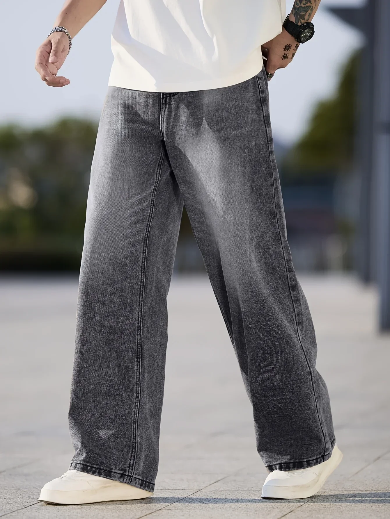 Grey men's jeans, loose and versatile, wide-leg pants, trendy street fashion, straight leg pants, versatile for men and women