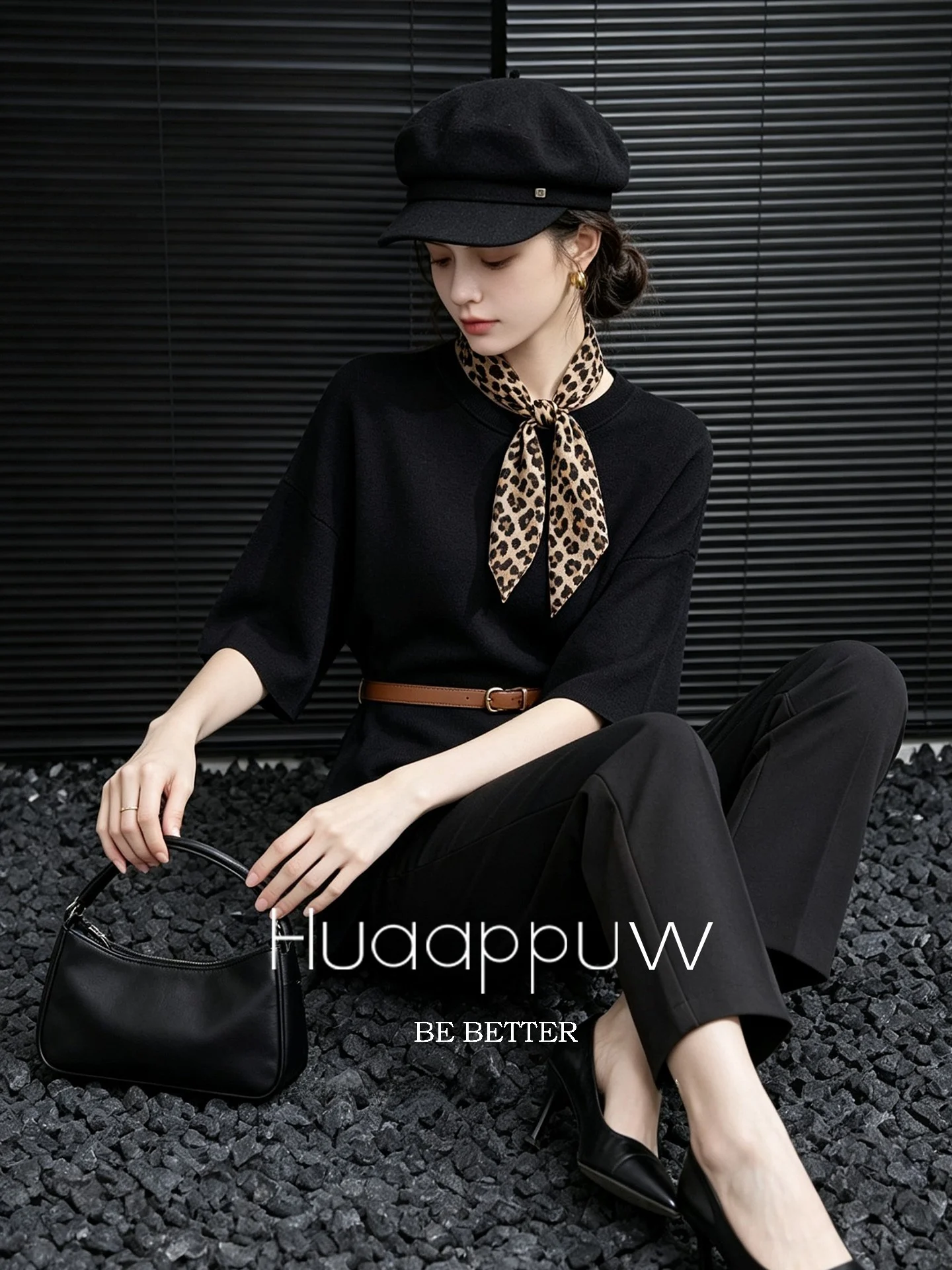Huaappuw Black Loose Knitted Top Unique Waist-Cinching round Neck Short Sleeve Women's Fashion French Style Autumn 2026 New A...