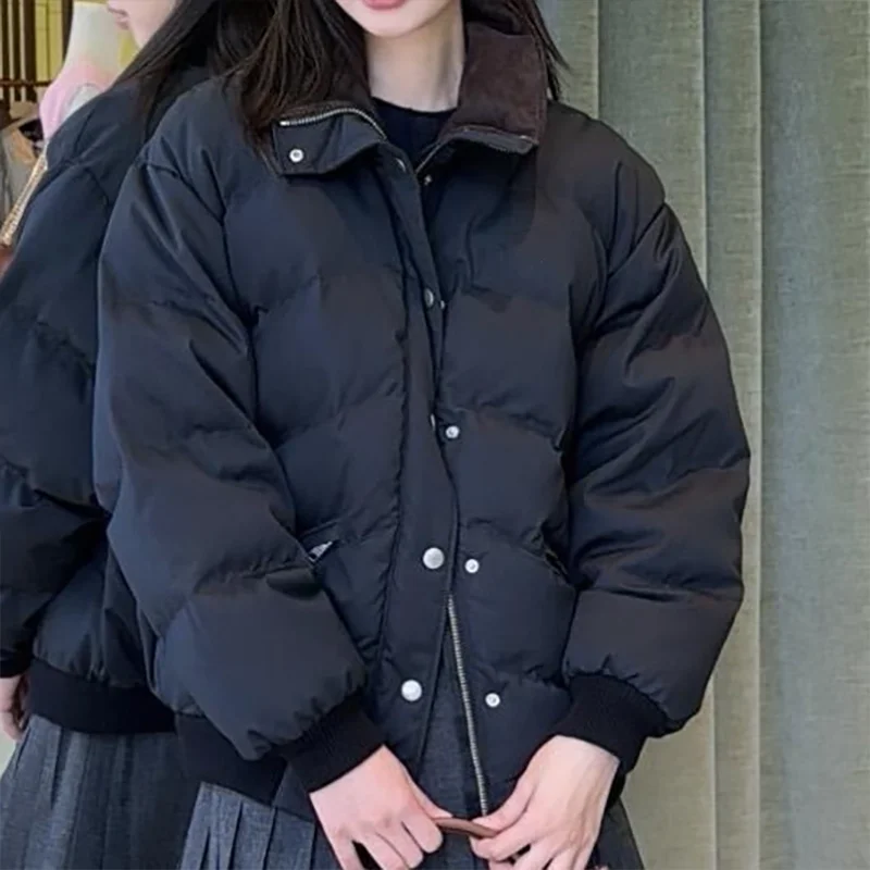 고품질 여성용 칼라 올블랙 코튼 코트, 패치워크 장인정신, 중립적이고 미니멀한 스타일 2592482