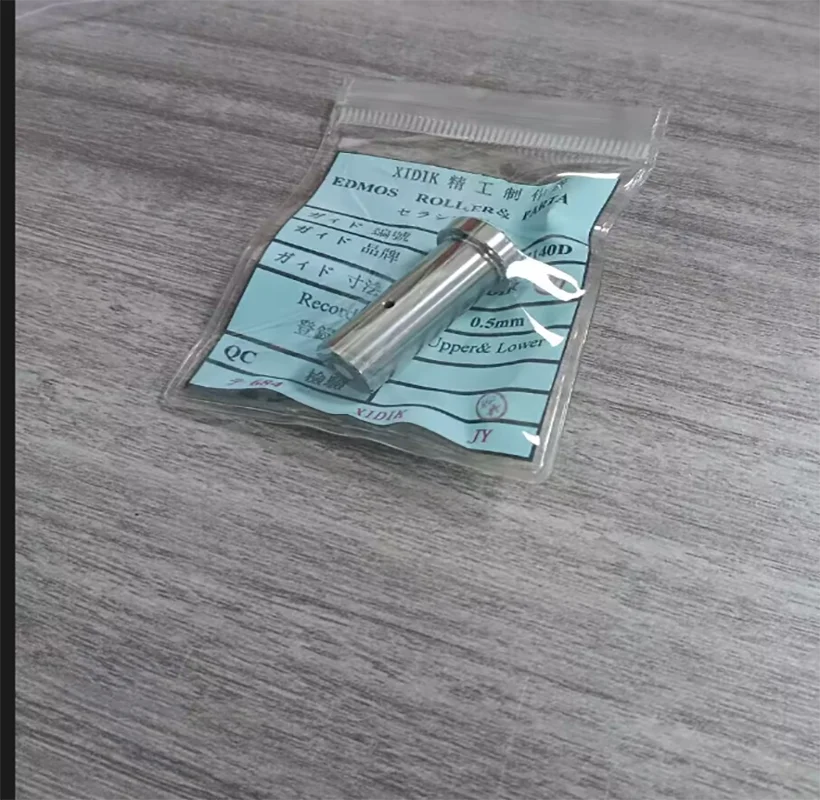 

Для направляющей трубы керамического электрода Agie Charmilles: сверло 0,1-3,0 мм, трубка диаметром 12 × 35 × 16 мм.