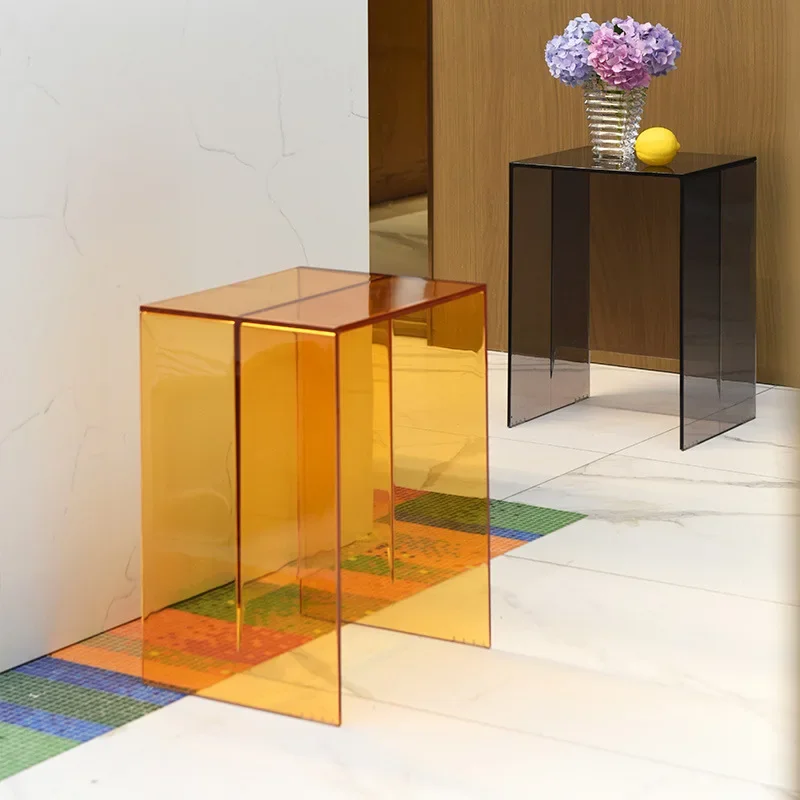 Factory direct sale Multi-functional Acrylic sofa side table living room mini coffee table creative transparent bedside table